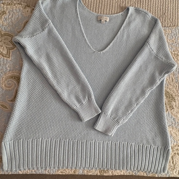 Light Blue, Baby Blue Lucky Brand Cotton-Blend Pullover V-Neck Sweater - Picture 3 of 8